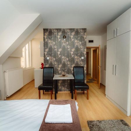 קרגיובאק Duga Apartmani מראה חיצוני תמונה