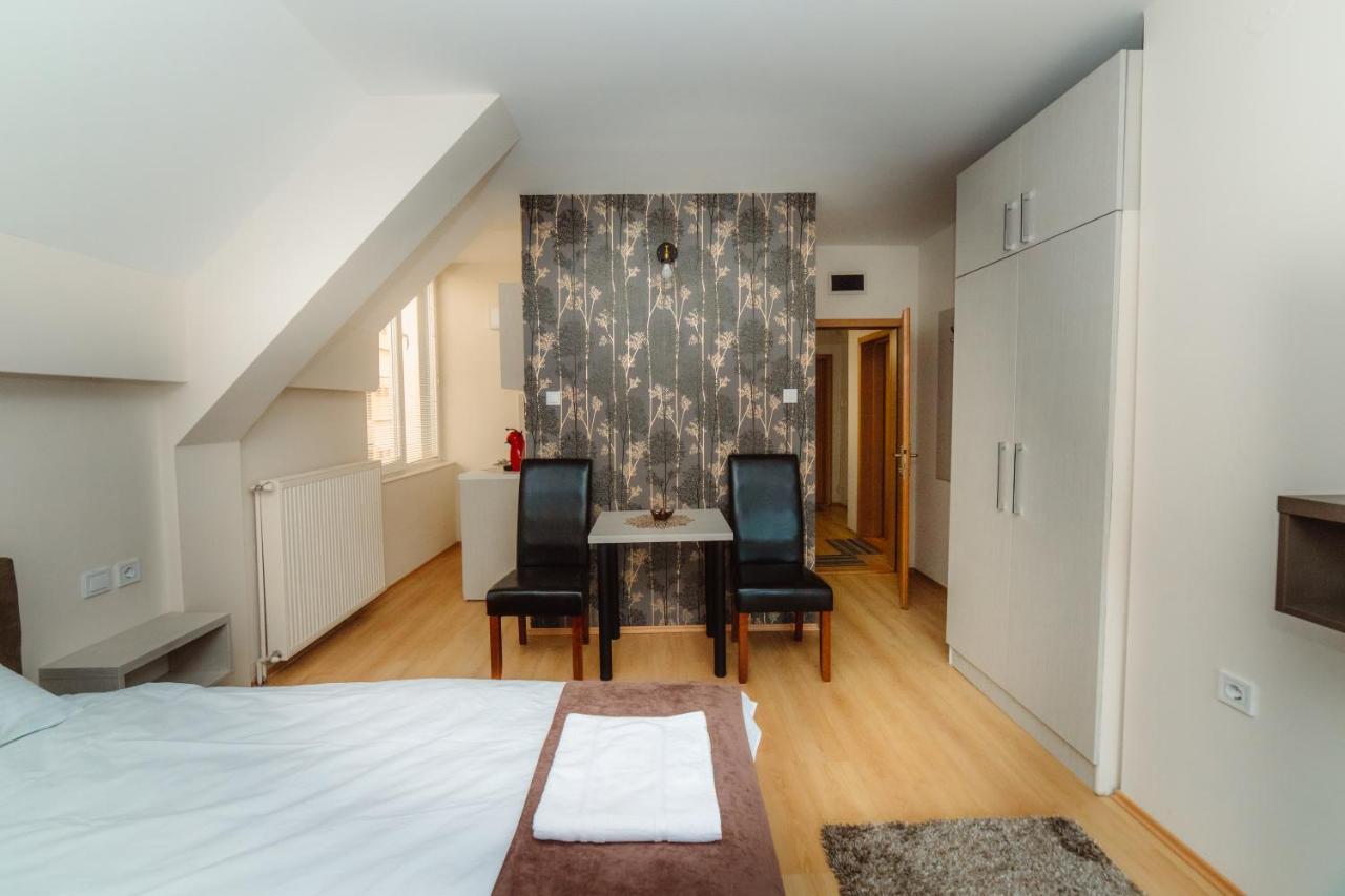קרגיובאק Duga Apartmani מראה חיצוני תמונה